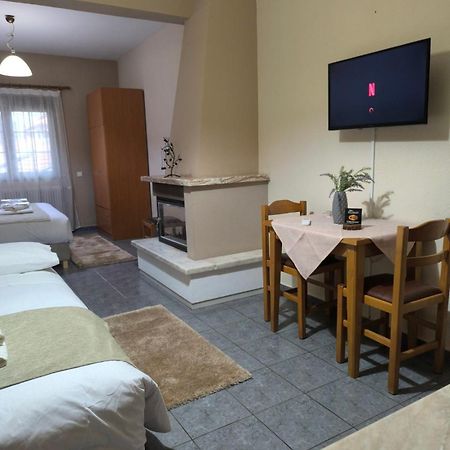 Guesthouse Platon Orma Ngoại thất bức ảnh