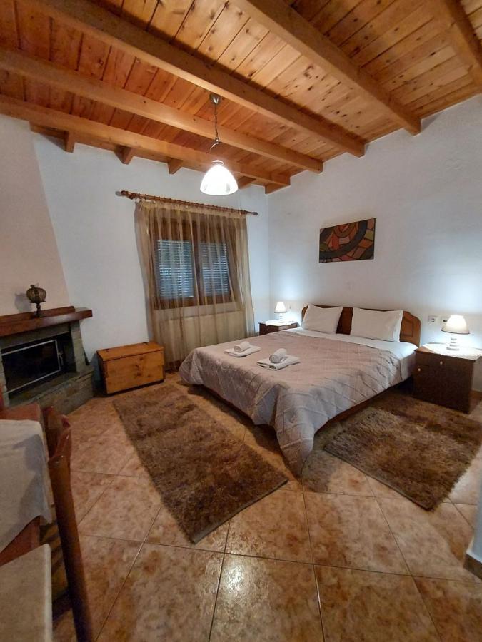 Guesthouse Platon Orma Ngoại thất bức ảnh