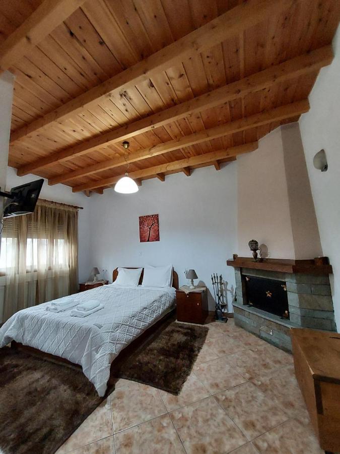Guesthouse Platon Orma Ngoại thất bức ảnh