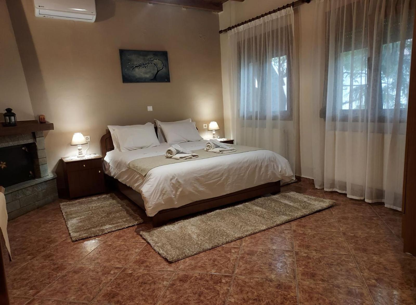 Guesthouse Platon Orma Ngoại thất bức ảnh